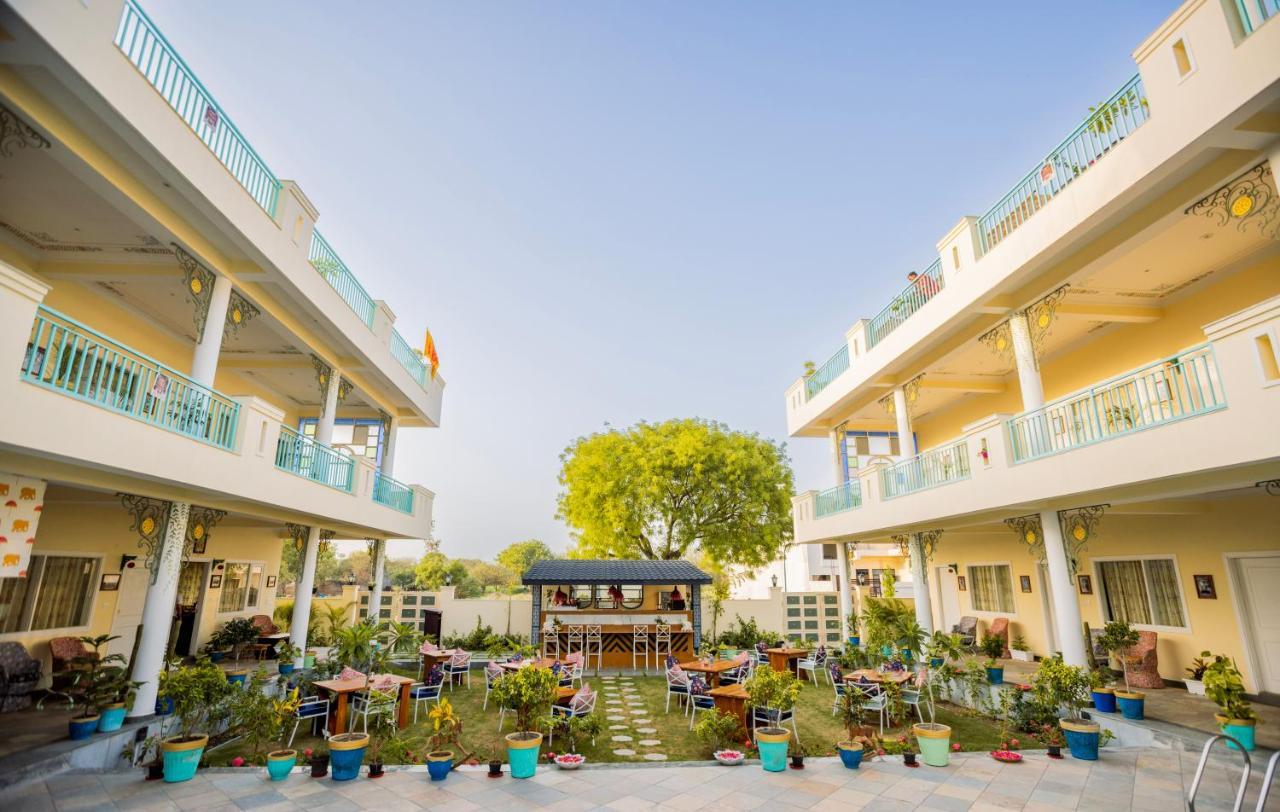 Da Bungalow - A Vacation Abode Агра Екстер'єр фото